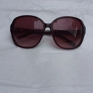 URBAN OUTFITTERS OVERSIZED SUNGLASSES OXBLOOD OS